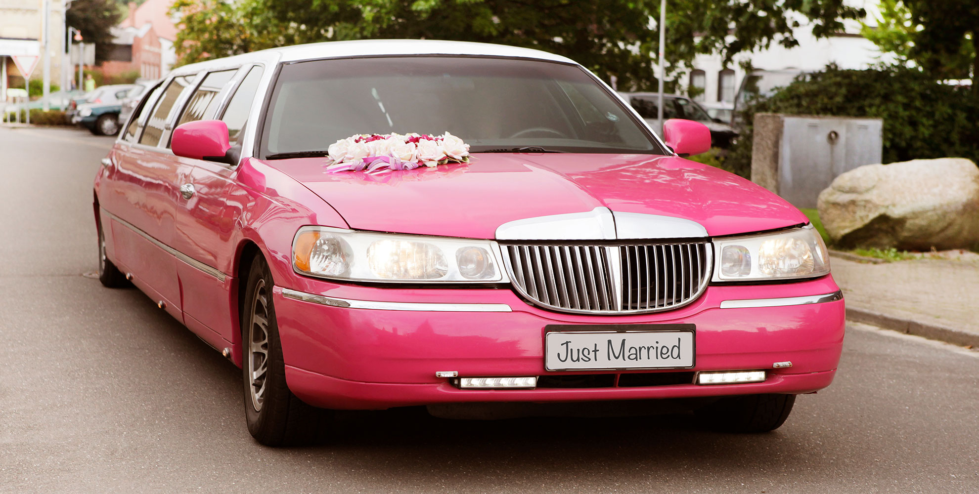 Pinke Stretchlimo in Leipzig / Pink stretch limousine in Leipzig